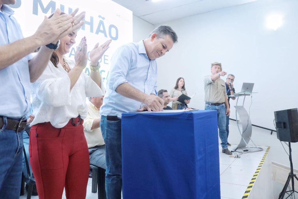 Governador de MT dá ordem de serviço para obra de reforma da regional da Sema em Juína