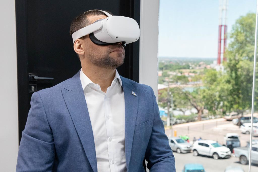 Governo apresenta vídeo em realidade virtual a frequentadores do Parque Mãe Bonifácia