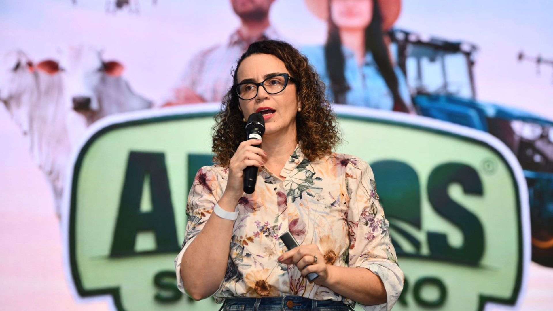 Sema apresenta palestras sobre setor mineral e CAR na Arinos Show Agro